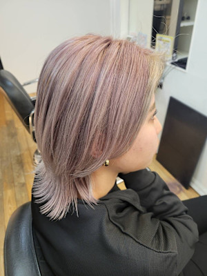 ホワイトベージュ×ウルフ　ミディアム/20代/30代