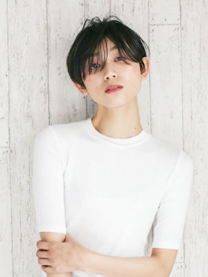 大人マッシュショート