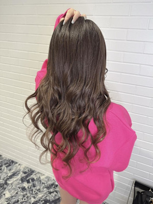 ブラウンベージュ