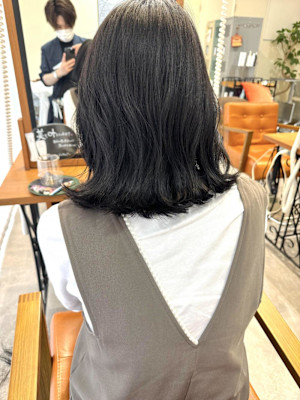 大人可愛いナチュラルボブ