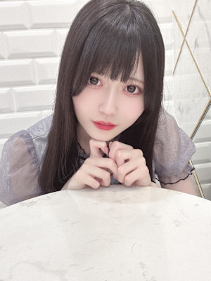 ナチュラルアイドルぱっつん前髪＊まゆ