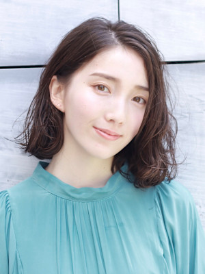 大人ミディアムパーマ