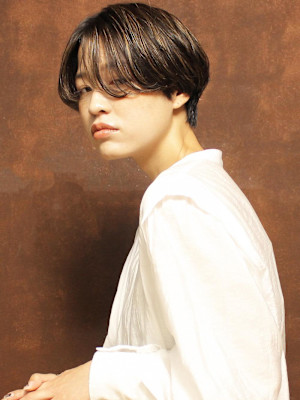 ナチュラルハンサムショート