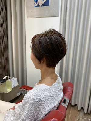 ショートグラ、AAAヘナ使用オレンジ：ライトブラウン