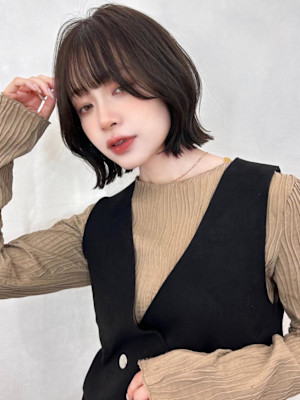 大人美人外ハネボブショコラアッシュ前髪小顔カットモテ髪