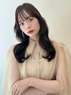 韓国ヘア　くびれヘア　艶髪　美髪　シースルーバング