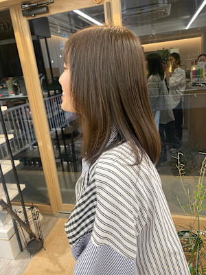 顔周りレイヤー／前髪あり／ウルフカット／甘過ぎない個性