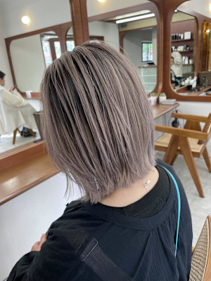 レイヤーボブ×バレイヤージュ