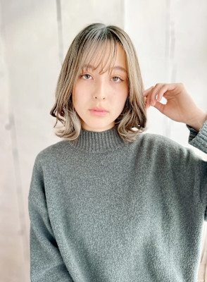 20代30代40代　小顔×くびれレイヤー