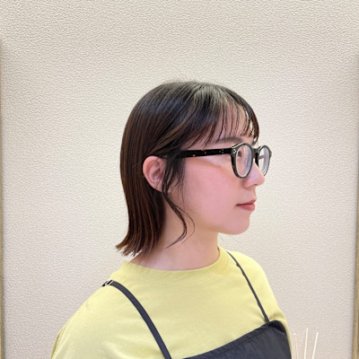 オン眉✖️外はねボブ