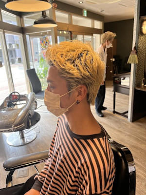 スパイキーショート