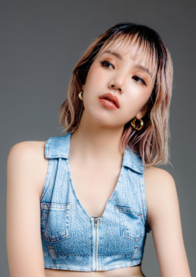 【バレイヤージュ ×インナーカラー× シースルーバング】