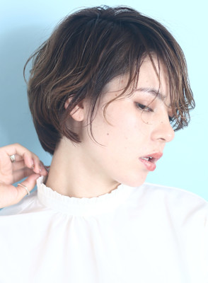 40代50代似合わせ小顔美髪シアーカラーカールショート