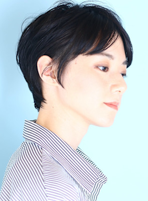 40代50代似合わせ小顔美髪シアーカラーカールショート