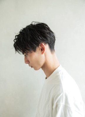 【メンズセンターパートスタイル】