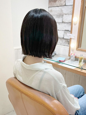 【Ｎｅｏｌｉｖｅｋｕｔａ町田店】切りっぱなしボブ