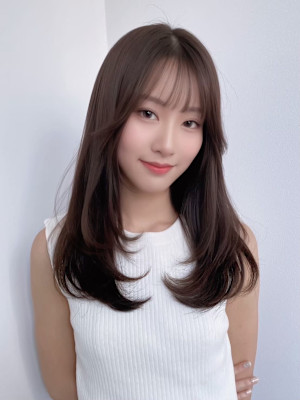 大人可愛いレイヤースタイル