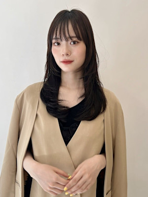 大人美人ハイレイヤーぱっつん前髪黒髪ロングワイドバンク小顔