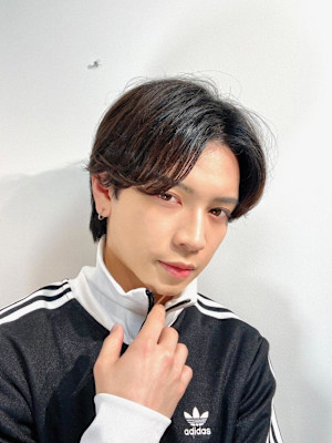 ワンカールパーマセンターパート