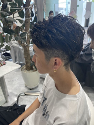 アップバングショート