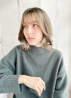 20代30代40代　小顔×くびれレイヤー