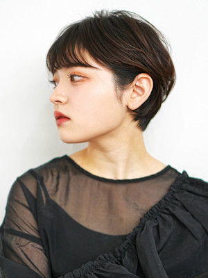 大人くびれショート