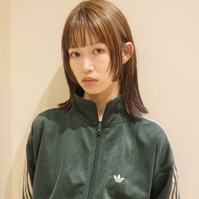 【赤津美奈】ミディアムレイヤー×ハイライト