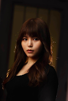 韓国風フォギーベージュ　　セミディ　　　ブリーチなしカラー