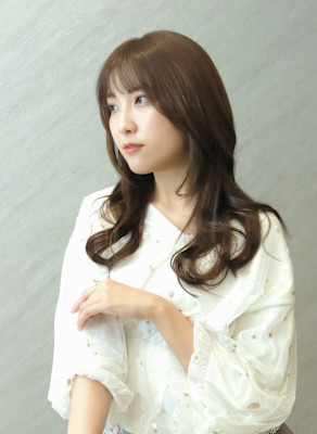 レイヤーたっぷりロング/ナチュラルグレージュ