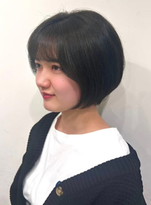 マッシュショート　顔周りカット　小顔バング　暗髪カラー