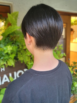 マッシュショート　大人ショート　ダークアッシュ　20代30代