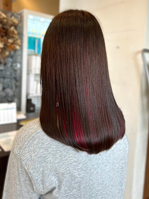 艶カラー　インナーカラー　レッドカラー　髪質改善　ストレート
