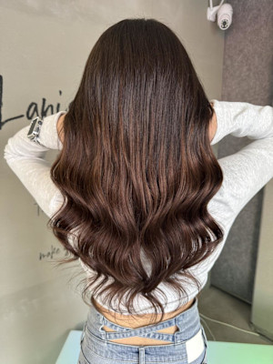 シンプルに大人っぽく！グラデーションスタイル！