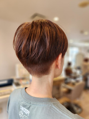 刈り上げショート