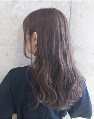 クリーミーアッシュベージュ 