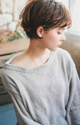 大人ショートボブ丸みショートカットマッシュショート前髪あり