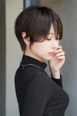 大人ショートボブ丸みショートカットマッシュショート前髪あり