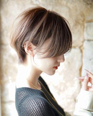 大人ショートボブ丸みショートカットマッシュショート前髪あり