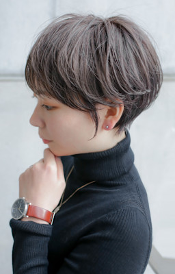 大人ショートボブ丸みショートカットマッシュショート前髪あり