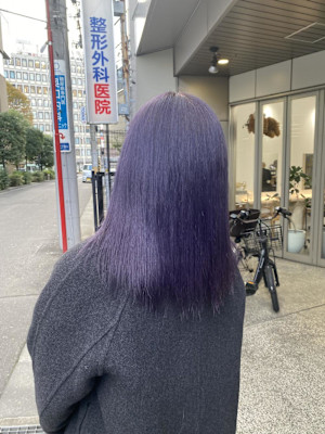 黒髪/グレーベージュ/レイヤーロング/前髪パーマ