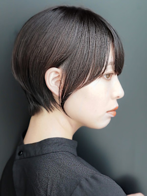 大人ショートボブ丸みショートカットマッシュショート前髪あり