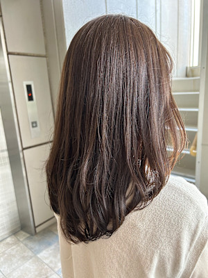 ミディアムレイヤー　オリーブカラー