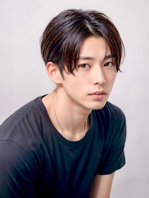 センターパート韓国　　【京都市役所駅1分　河原町御池すぐ】