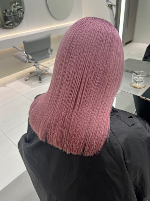 フラミンゴピンクカラー