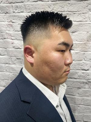 メンズ/フェード/スキンフェード/ショート/アップバング