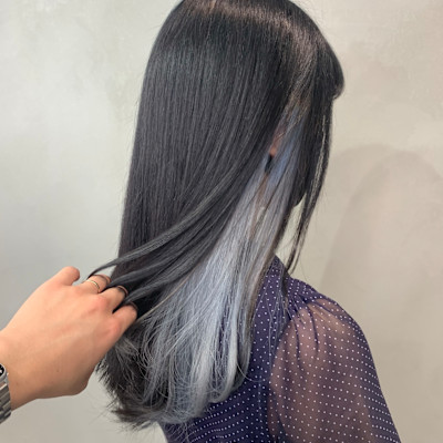 【インナーカラーブルーシルバー】