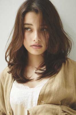 ミディアムレイヤー【東京駅/丸の内】