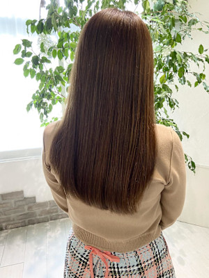 〜大人女性のベージュロングヘア〜