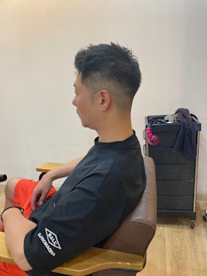 お客様髪質改善データ1352（メンズショート）