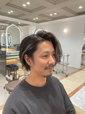 ハイライト×センターパート